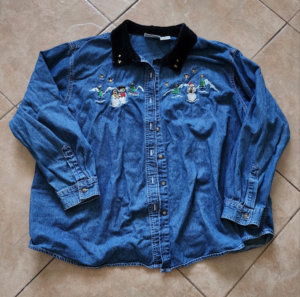 Basic Editions Plus Holiday Jean Shacket